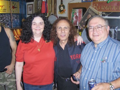 Ronnie & Vince and Carla.JPG