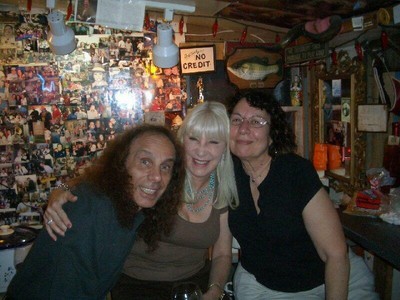 Ronnie Wendy &.JPG