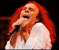 Ronnie Singing-RedSpot.JPG